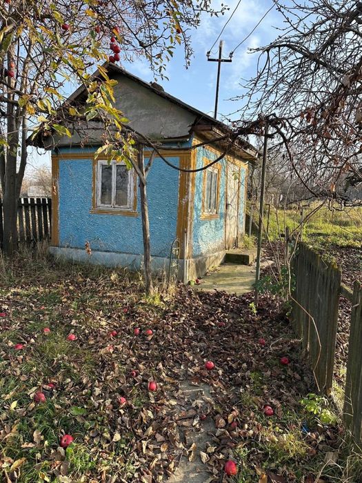 Teren casa de vanzare Hantesti