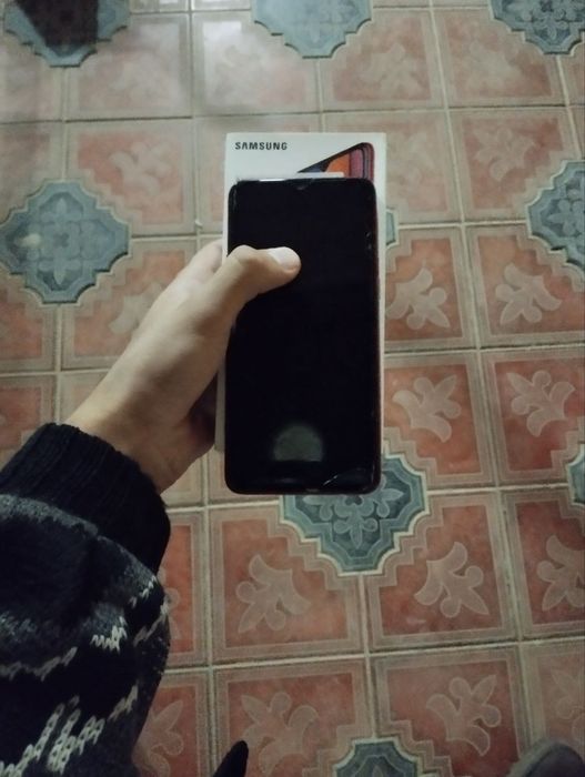 Samsung A20 S hamma joyi ishlidi