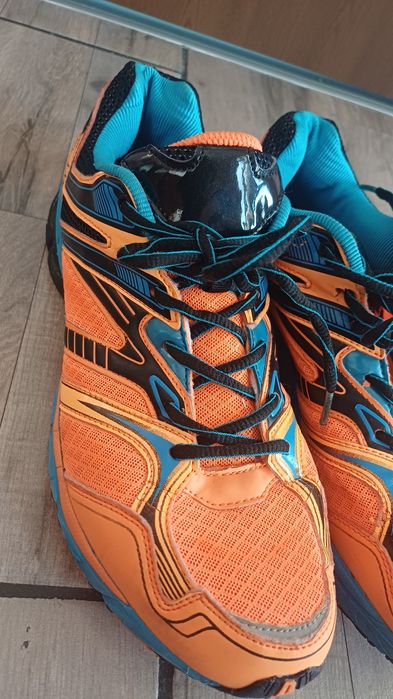 Adidasi originali nr 45