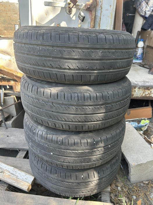 Продам летние резины, комплект