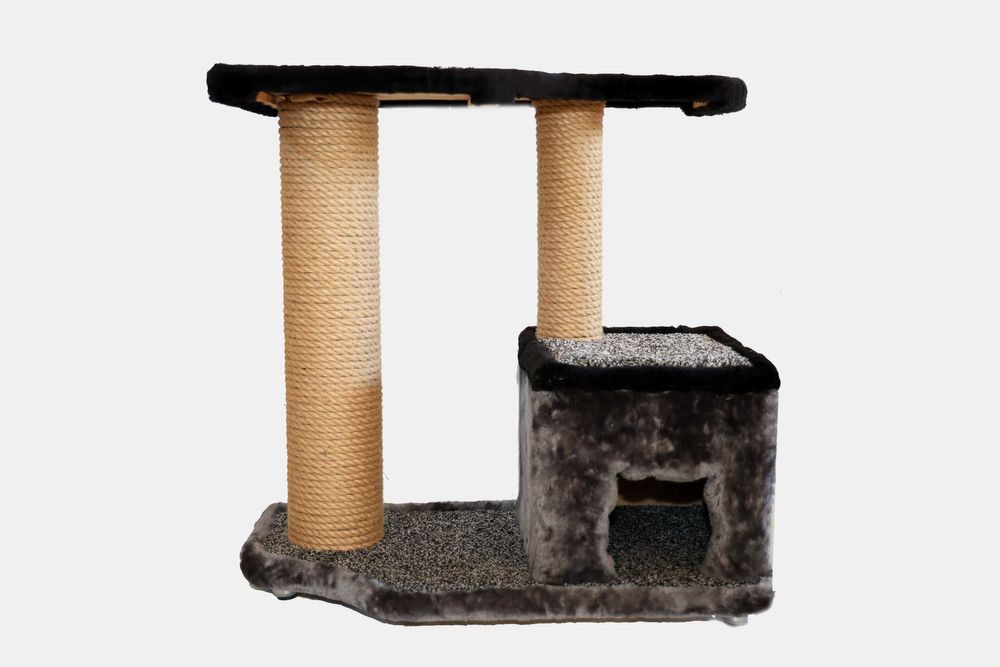 Продаётся домики для кошек и котят. Из натурального материалов.