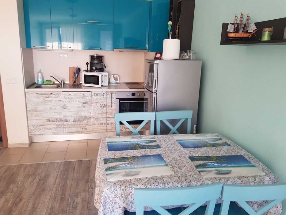 Дава се под наем Двустаен апартамент в Бургас, Сарафово - 65 кв.м за 229.5 € - Снимка #4