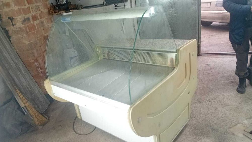 Витрины холодильник