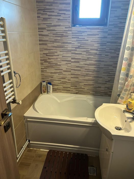 Apartament de vanzare , 2 camere , etaj 3/4 , 40mp , Mogosoaia