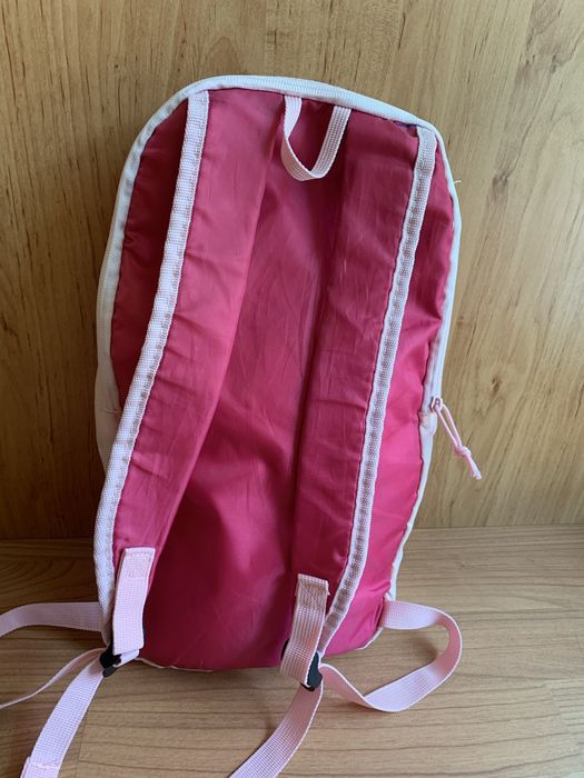 Малка раница и спортна чантичка за кръст