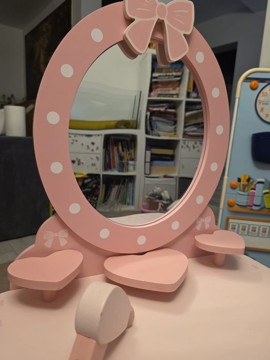 Masuta de machiaj pentru  fetite