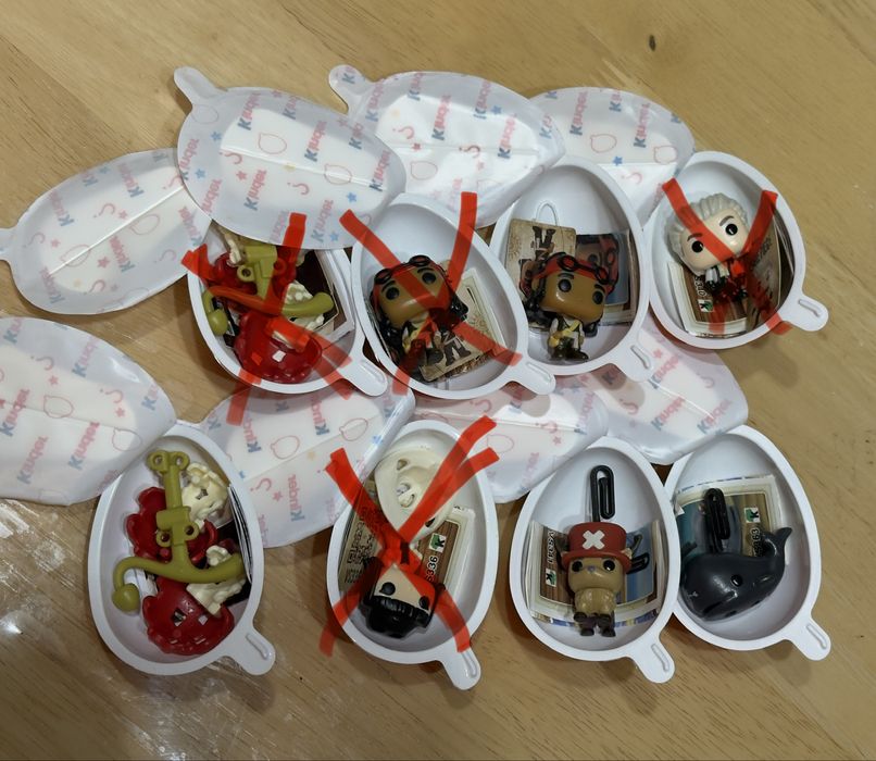 Kinder Joy One Piece, Minecraft, Stranger Things.