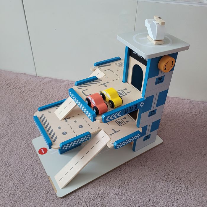 Parcare /garaj cu etaje