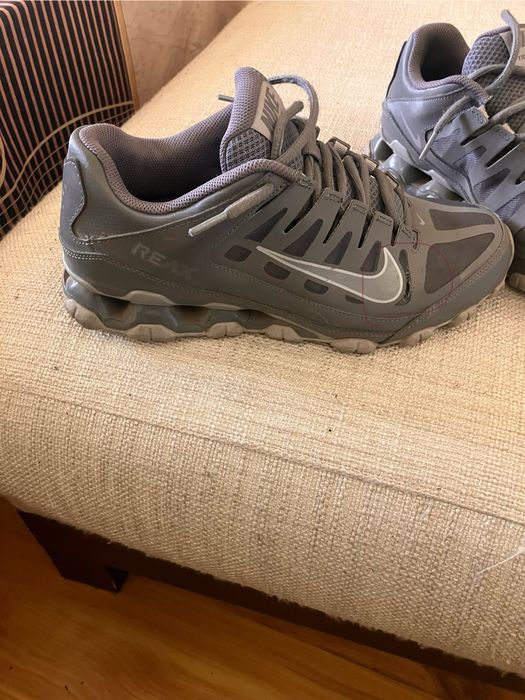 Маратонки Nike Reax 8