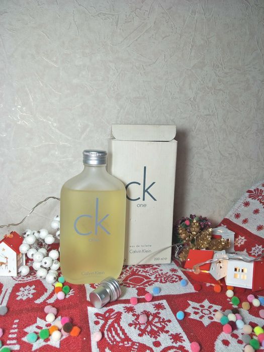 Lalique Givenchy Calvin Klein Faberlic