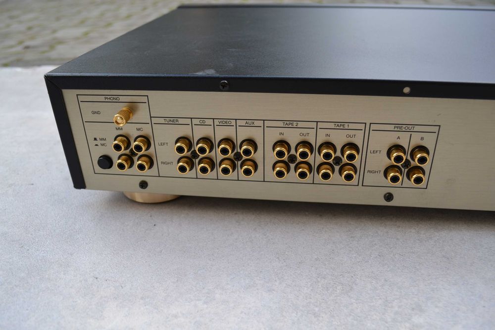 Preamplificator Harman Kardon AP 2500