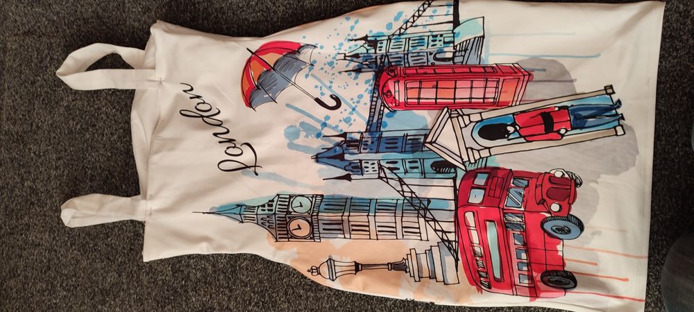 Rochii dama cambrate party , oraș sau sport