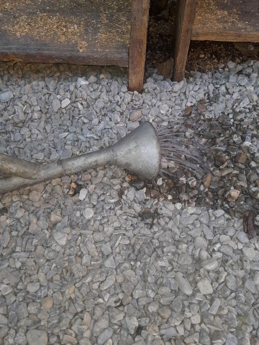 Vând stropitoare  veche