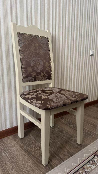 Стулья в классическом дизайне