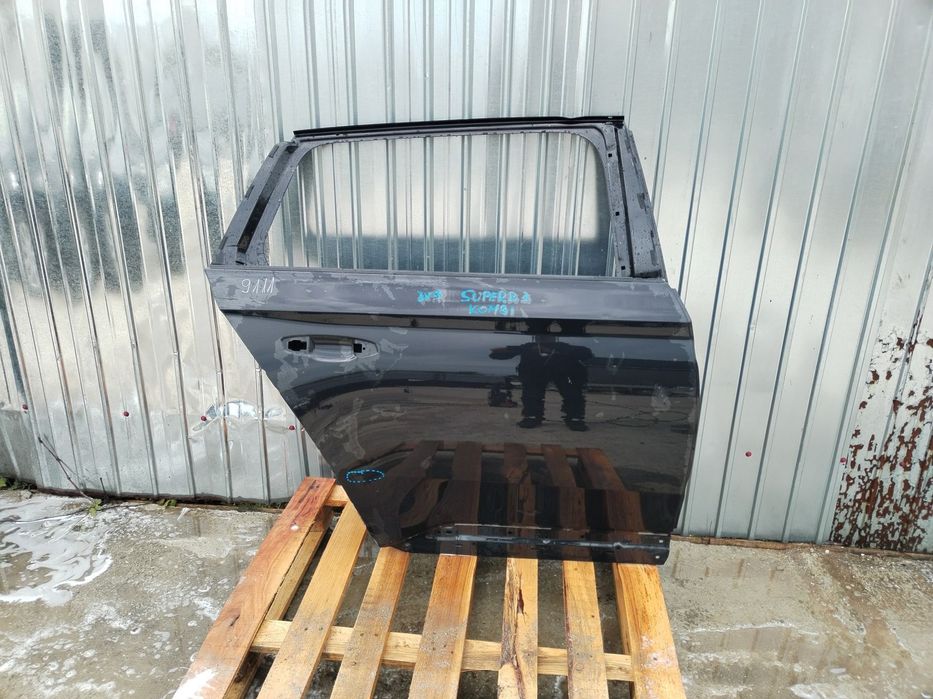 Usa dreapta spate, Skoda Superb Kombi, 2015, 2016, 2017, 2018, 2019, 2020, 2021, 2022, 2023, 2024.