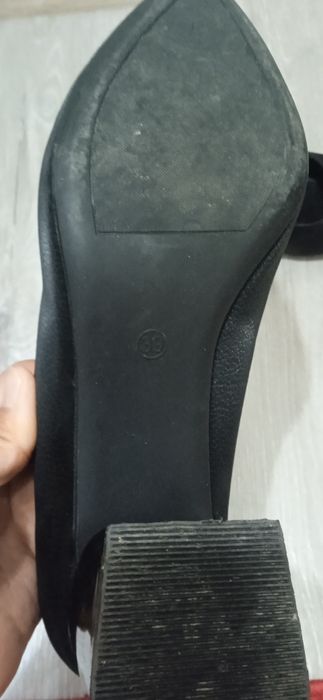 Женская обувь туфли и т.д.