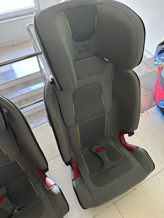 Детско столче за кола Britax Römer