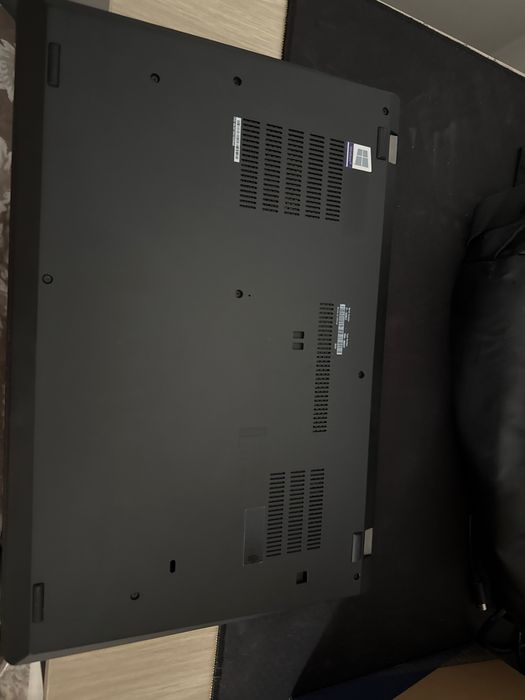 Ноутбук леново thinkpad t590