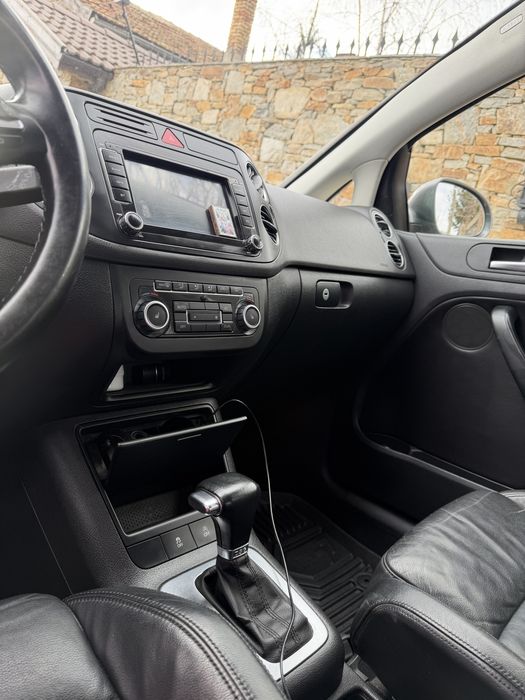 Volkswagen Golf Plus 1.6 TDI  сменени дюзи с 1 година гаранция.