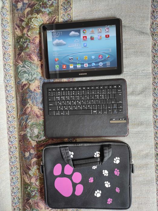 Продается планшет Samsung tab 2. 10.1 экран в рабочем состоянии.