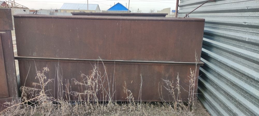 Продам бак 4.5 куб