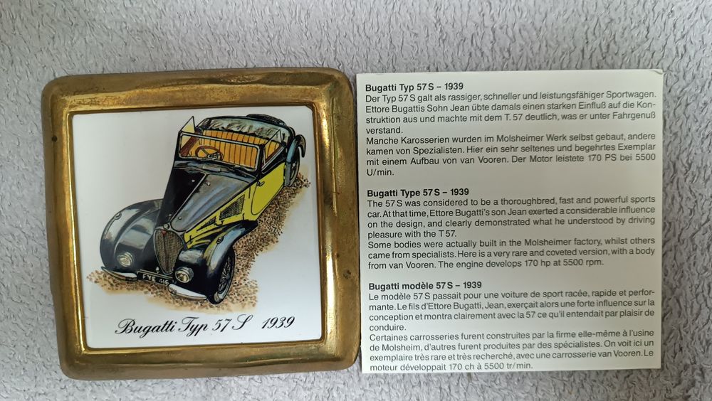 Plachete ceramica mașini de epoca