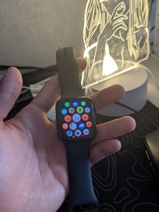 Apple watch se 44 mm торга нет