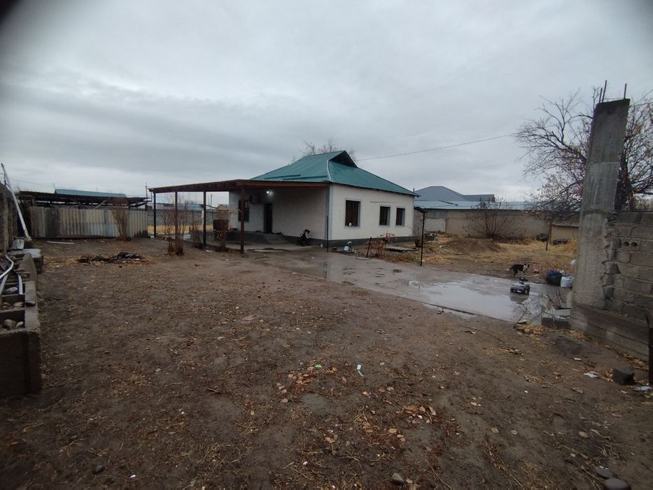 Срочно ер сотилади угловой Яшнобод Тузелда