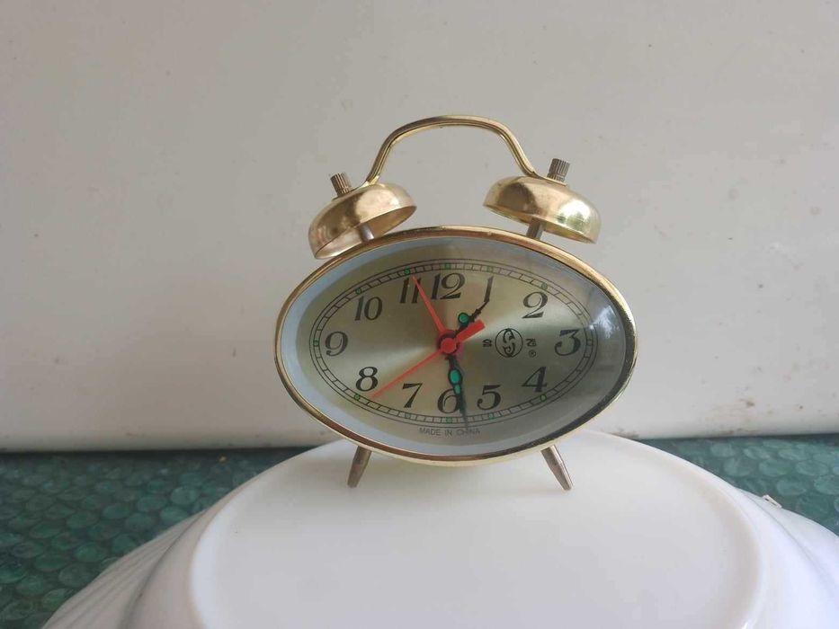 Ceas desteptatorde masa/semineu-mecanic SANHAI .