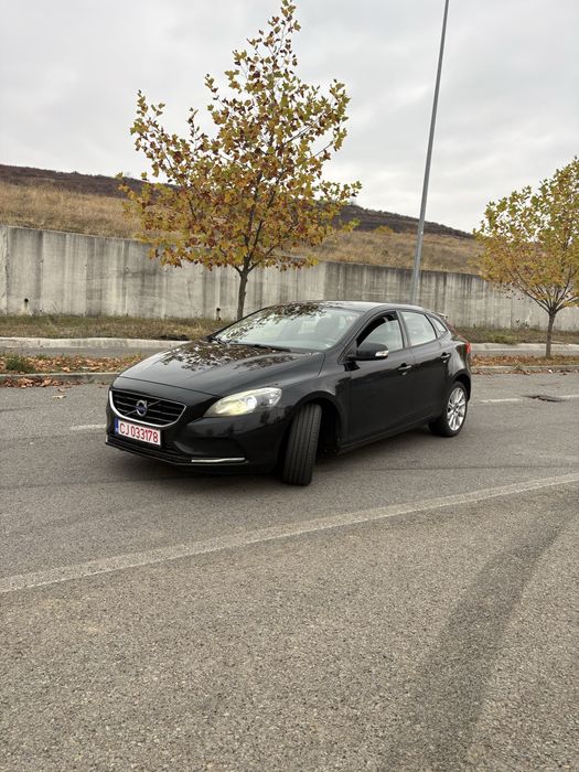 VOLVO V40 2015 — imagine 2