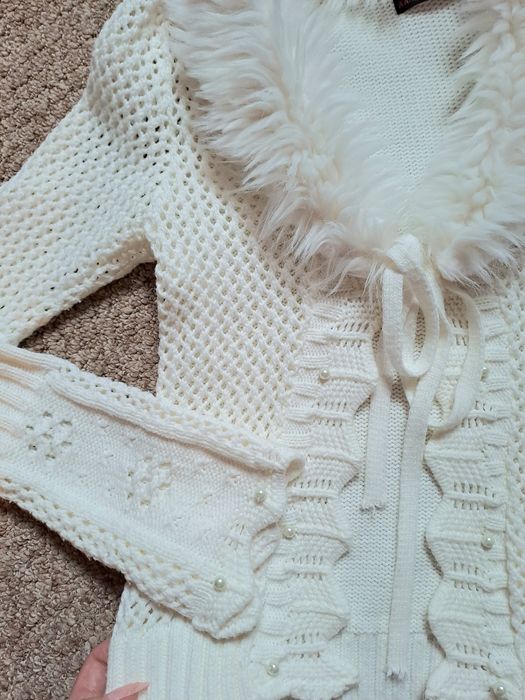 Cardigan alb cu blanita jerseu fete cu perlute