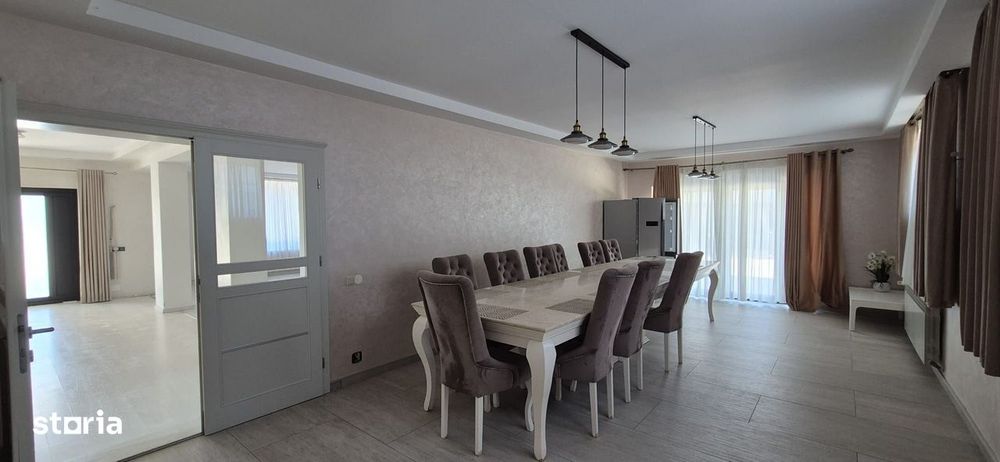 De vanzare casa tip Vila - Livezeni