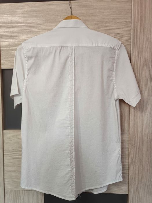 Продам рубашку мужскую