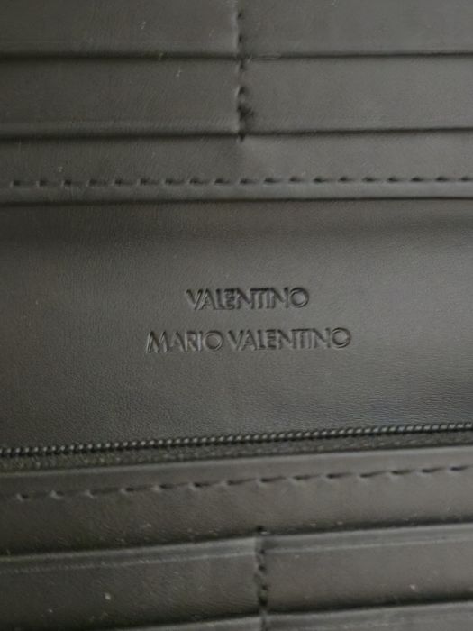 Valentino By Mario Valentino оригинално нова дамско портмоне
