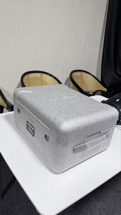 Продам Aputure Amaran 150c RGB