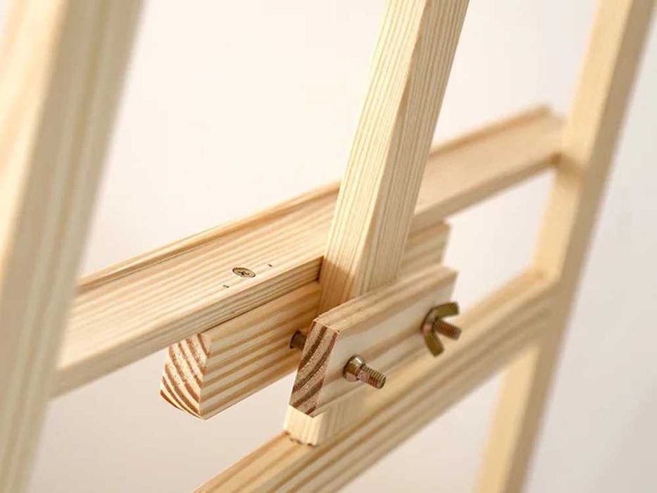 ПРОФЕСИОНАЛЕН нов, дървен статив 165 см. - сгъваем, регулиращ се