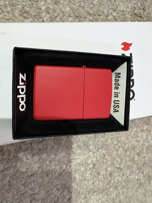 Bicheta Zippo , pachet cadou