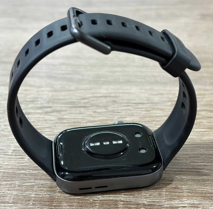 Смарт часовник HUAWEI WATCH FIT 3