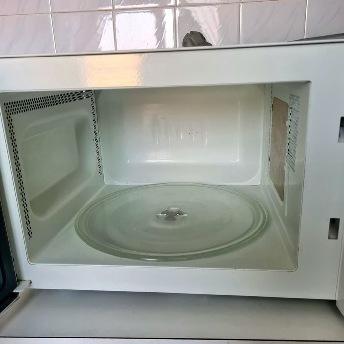 Микроволновая печь СВЧ