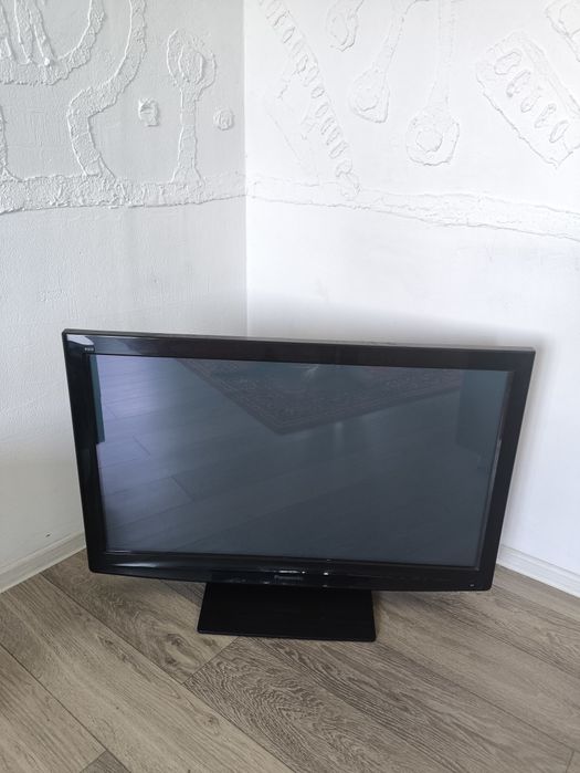 Продается телевизор Panasonic TX-PR42C21 (42 дюйма)