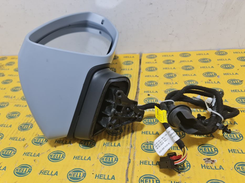 Brat oglinda dreapta camera video Audi A6 S6 C8 4K rs6 4K1857410J