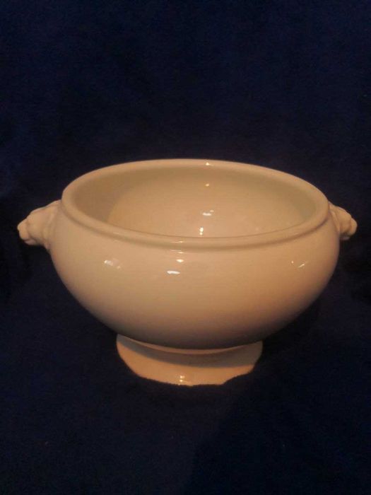 Супница со львами . Германия , 1939 год .