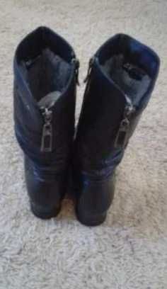 Ботинки зимние .
