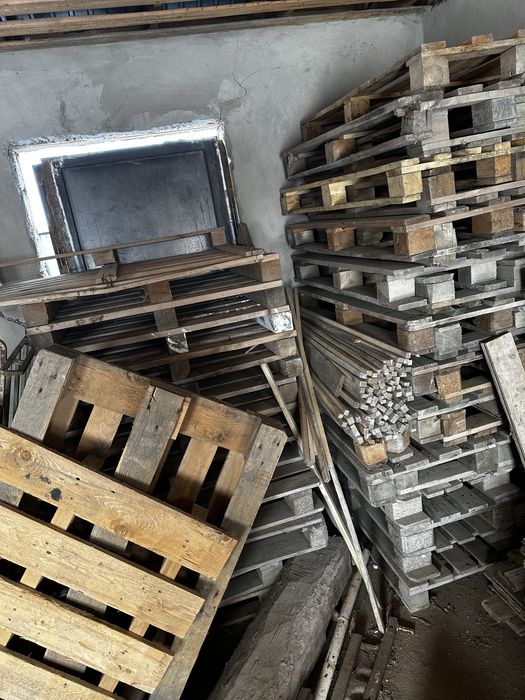 Продаю паддоны