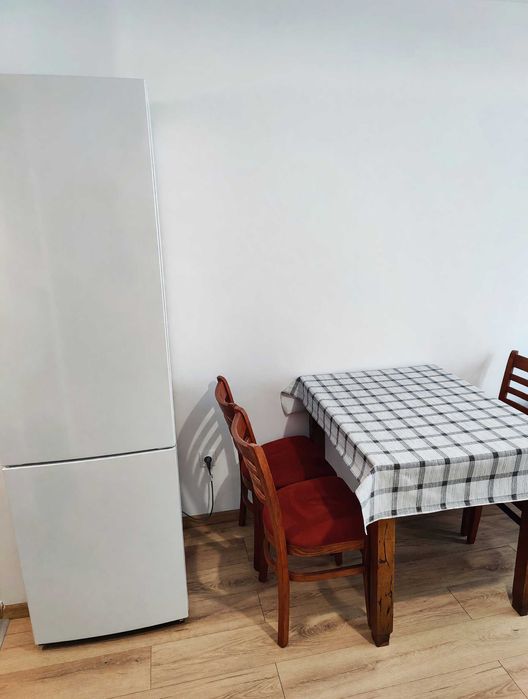 Дава се под наем Двустаен апартамент в София, Център - 61 кв.м за 499 € - Снимка #1