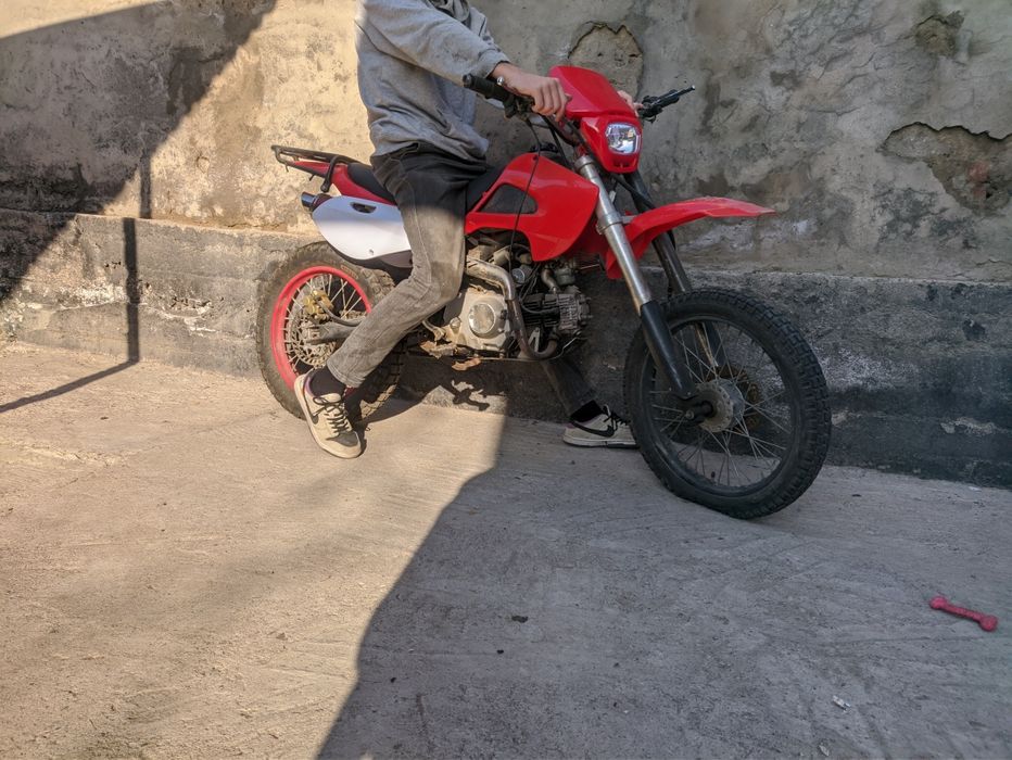 Питбайк эндуро 110кубов, механика.