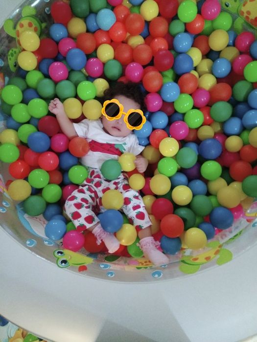 манеж бассейн шарики