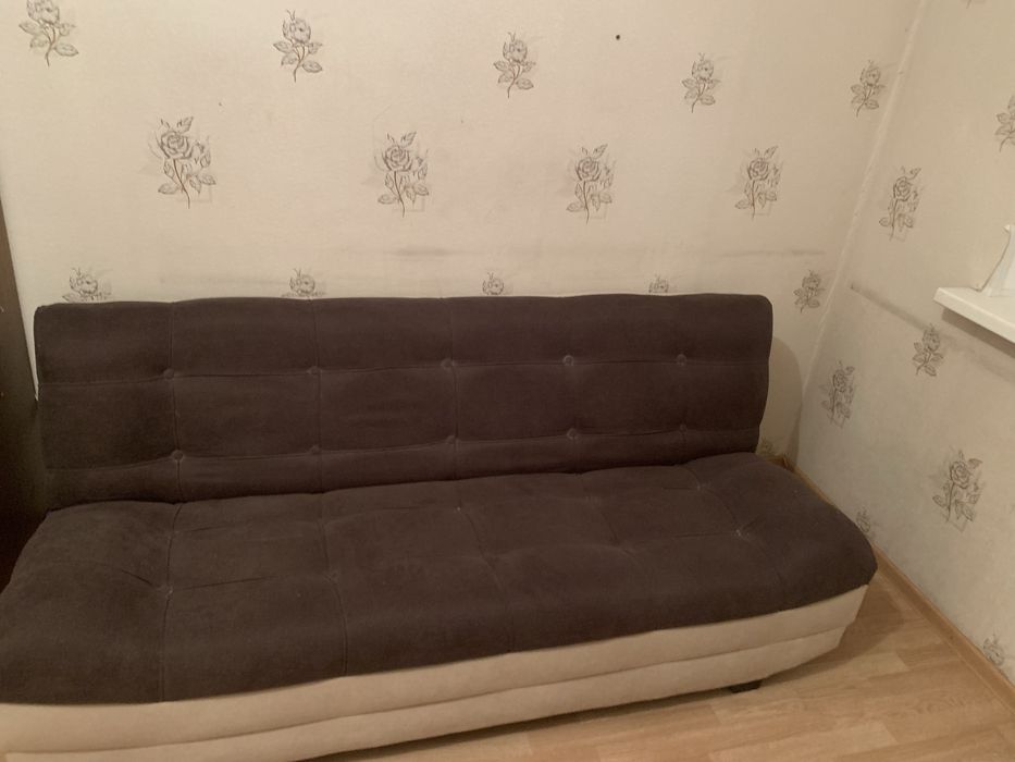 Продам диван раскладной (софа)