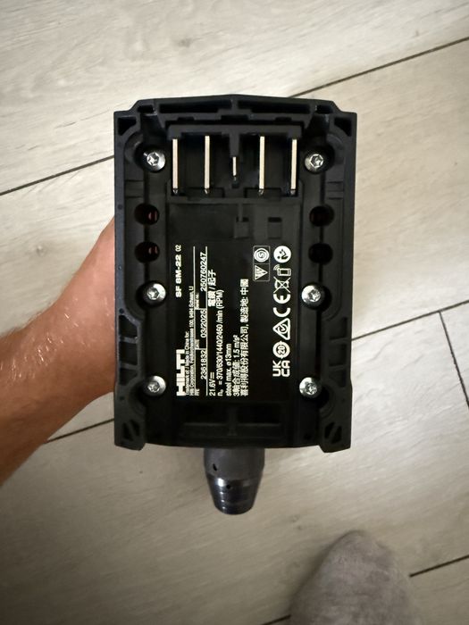 Hilti SF 8M-22 + SPN 6-22, 3 baterii, încărcător,stare ca noi