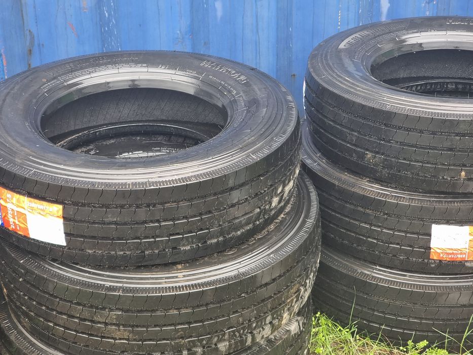 235/75R17.5 гурзвой шина